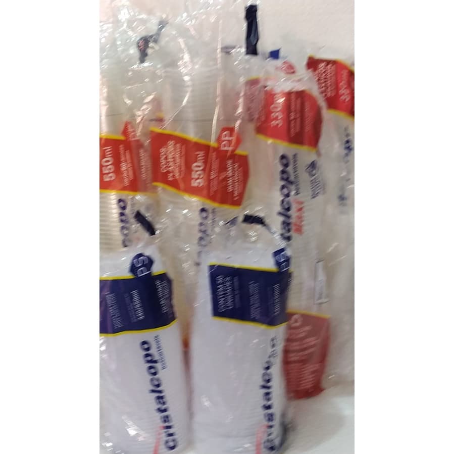 Copo com tampa reta cristalcopo PP 200un de 300ml e 300un de 500ml