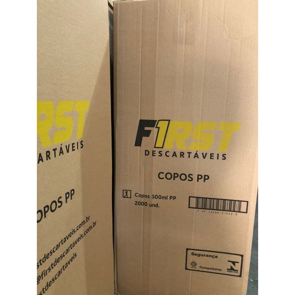 Copo de 300ml Liso Transparente PP FIRST Copos com 1.000/2.000 unidades