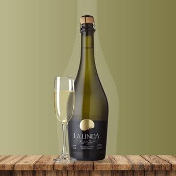 Espumante  ARGENTINA branco extra Brut  LA LINDA  750 ml